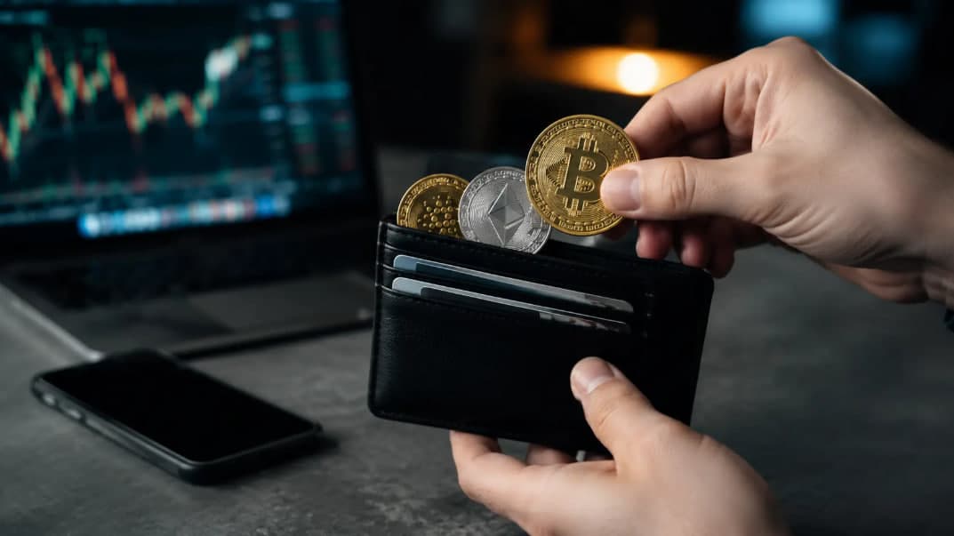 سود ریالی یا تتری؟ بازی دوگانه بازار کریپتو برای کاربران ایرانی